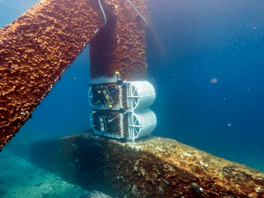 Installation of LBUs on the floating offshore wind turbine